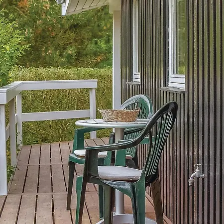 Casa vacanze Two-bedroom In Asnas