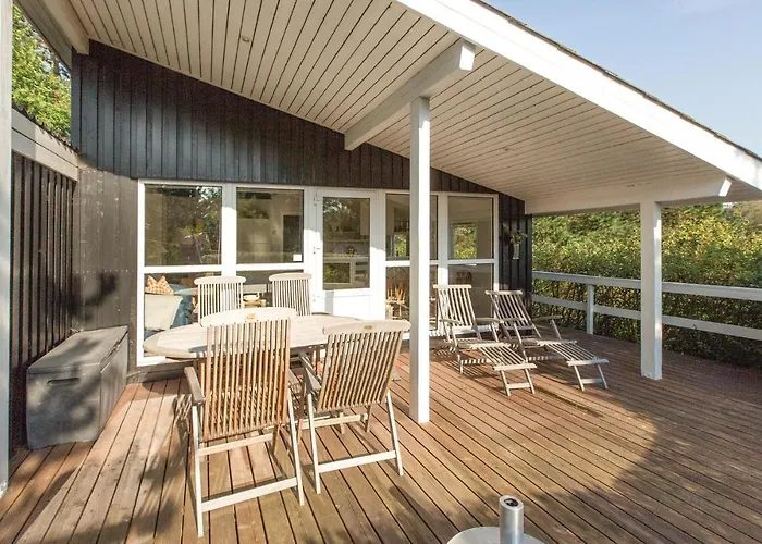 Two-bedroom In Asnas Asnæs